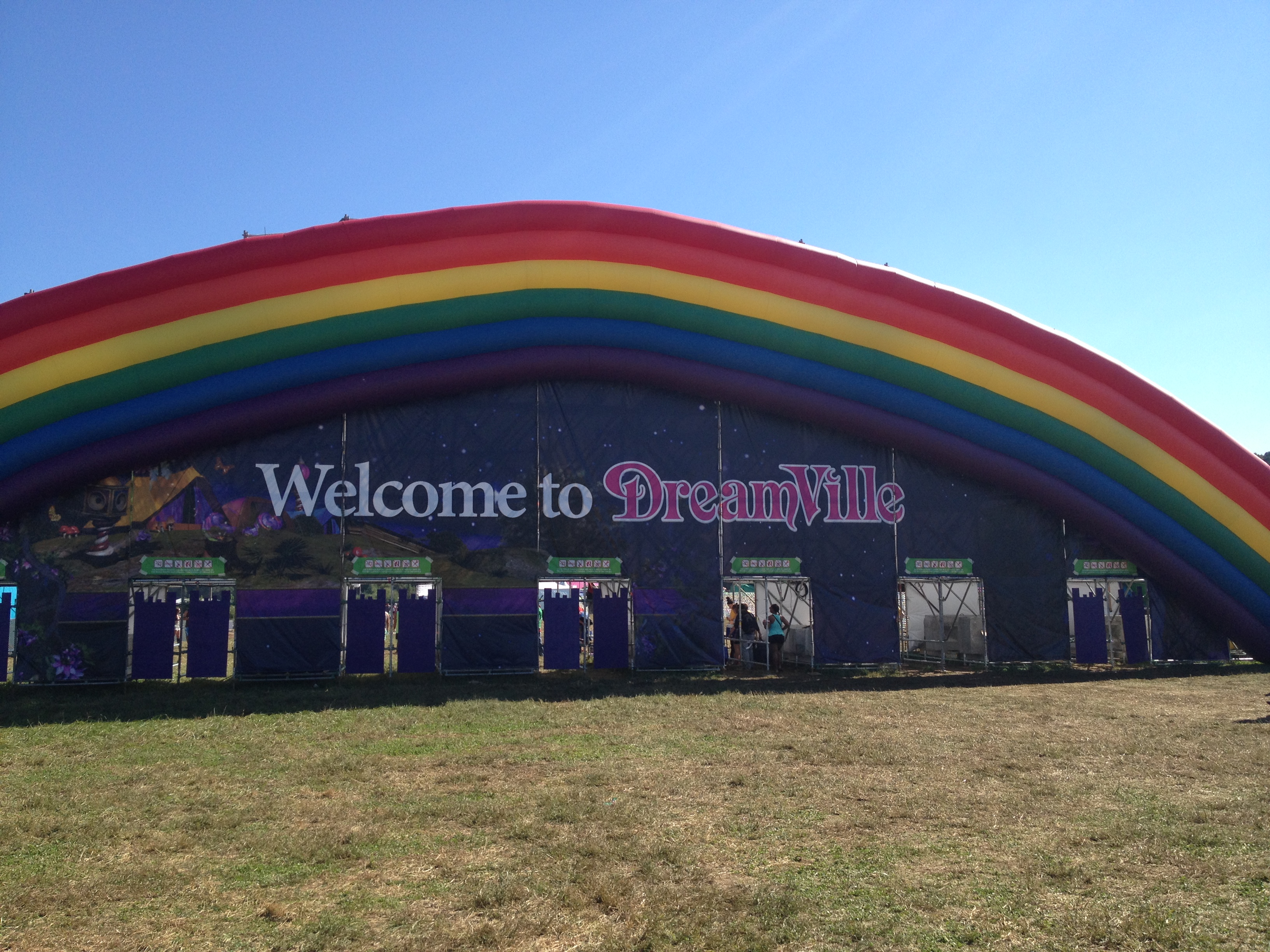 TomorrowWorld: The DreamVille Experience Review
